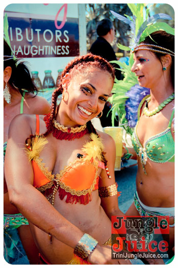cayman_carnival_2013_part2-059