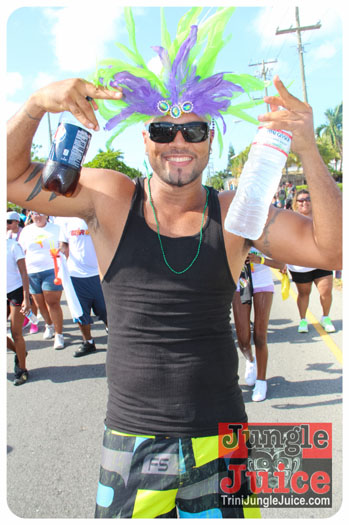 cayman_carnival_2013_part2-080