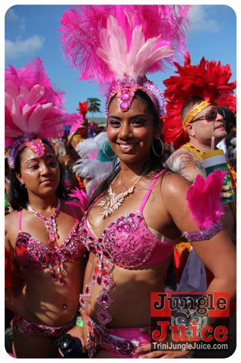 cayman_carnival_2013_part2-096