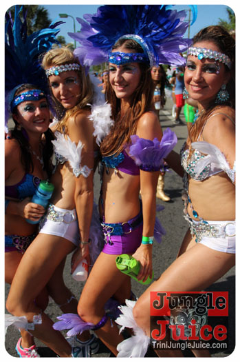 cayman_carnival_2013_part2-117