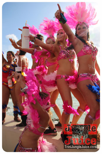 cayman_carnival_2013_part3-025