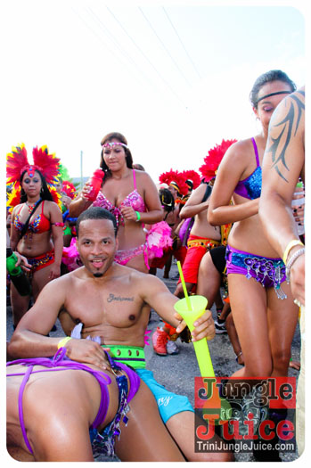 cayman_carnival_2013_part3-064