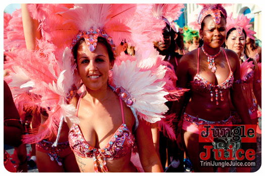cayman_carnival_2013_part3-075