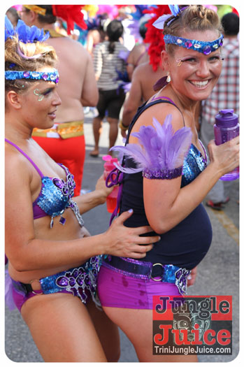 cayman_carnival_2013_part4-008
