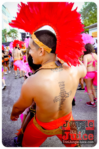 cayman_carnival_2013_part4-041