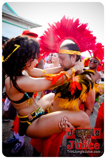 cayman_carnival_2013_part4-043