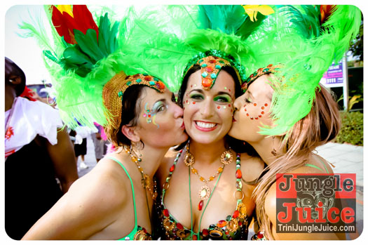 cayman_carnival_2013_part4-046