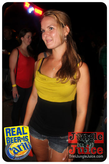 bacchanal_friday_free_drinks_aug9-036