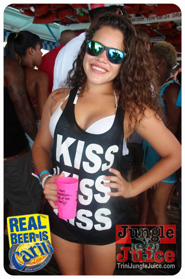 wet_wild_bikini_cruise_2013-010