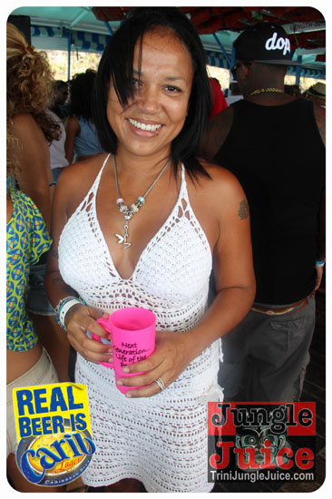 wet_wild_bikini_cruise_2013-013