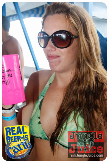 wet_wild_bikini_cruise_2013-090