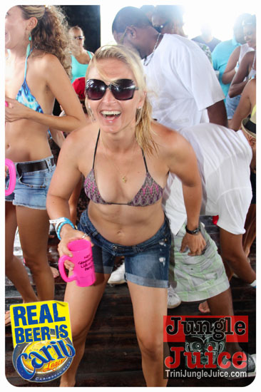 wet_wild_bikini_cruise_2013-093