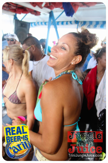 wet_wild_bikini_cruise_2013-094