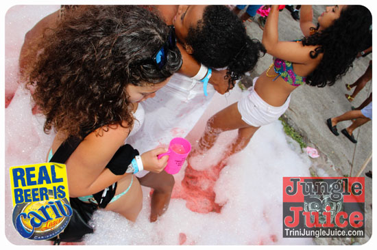 wet_wild_bikini_cruise_2013-182