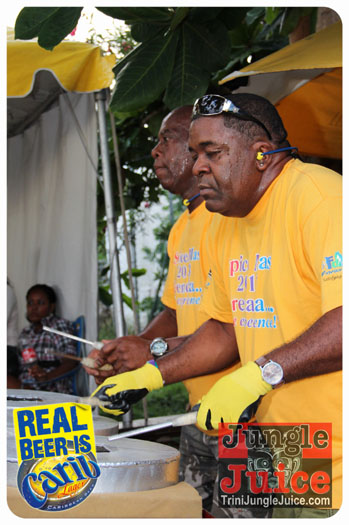 welcome_lime_umbrellas_aug9-005