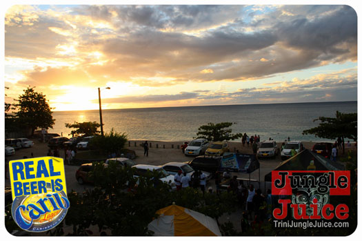 welcome_lime_umbrellas_aug9-020