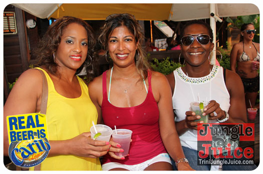 welcome_lime_umbrellas_aug9-021