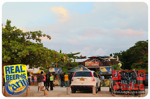 welcome_lime_umbrellas_aug9-025