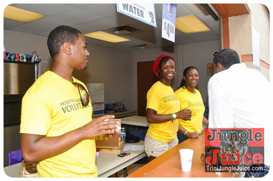 houston_parade_2013-014