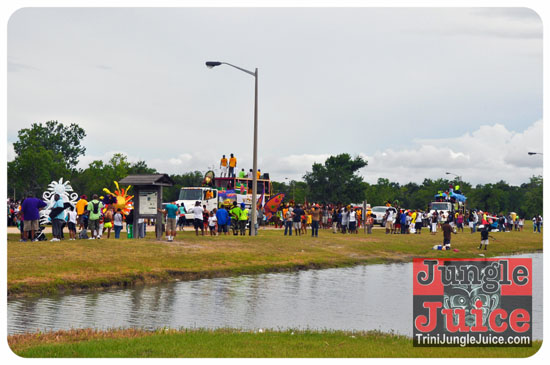 houston_parade_2013-025