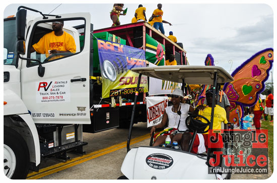 houston_parade_2013-029