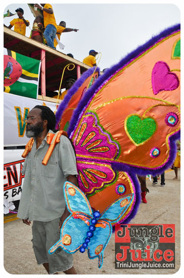 houston_parade_2013-030