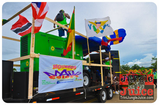 houston_parade_2013-047