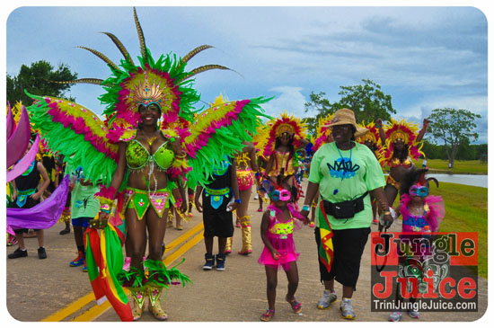 houston_parade_2013-050