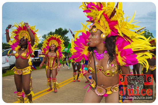 houston_parade_2013-052