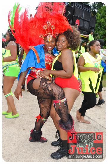 houston_parade_2013-102