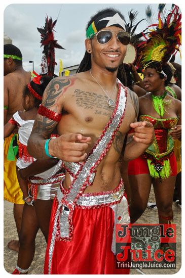 houston_parade_2013-106