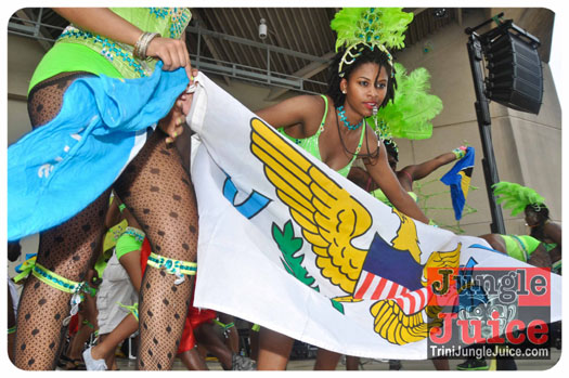 houston_parade_2013-117