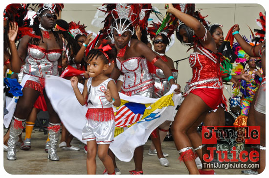 houston_parade_2013-148