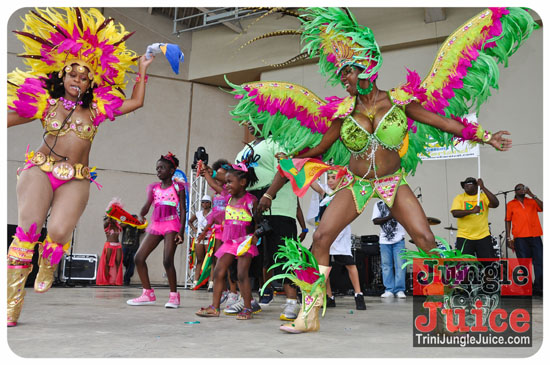 houston_parade_2013-174