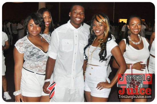 houston_ultra_glow_2013-013