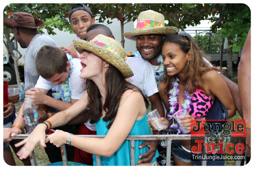 beach_jouvert_2013-046