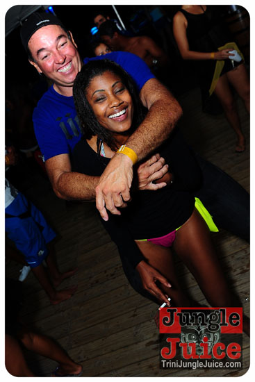 an_ti_la_bomb_nov10-023