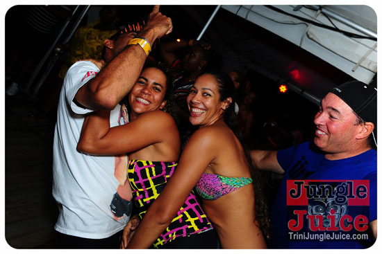 an_ti_la_bomb_nov10-039