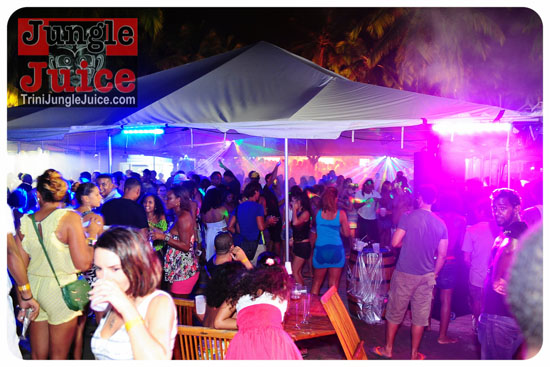 an_ti_la_bomb_nov10-093