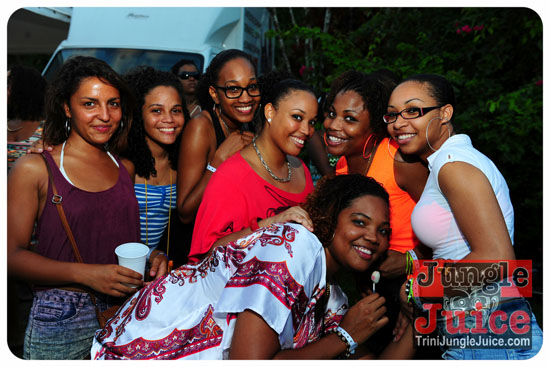 monoi_bois_dresses_2013-050