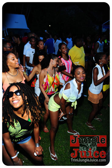 monoi_bois_dresses_2013-080