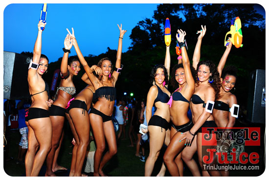 monoi_bois_dresses_2013-087