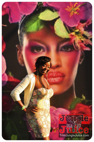 sugarcanes_blossom_may26-002