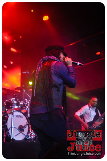 timeless_2013_part2-006