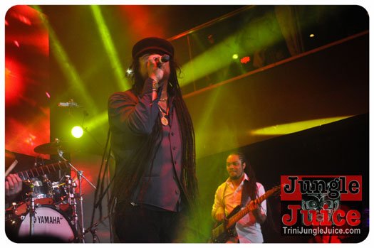 timeless_2013_part2-014