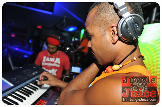 timeless_2013_part2-172