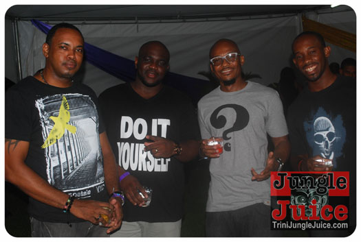 black_rave_svg_2013-018