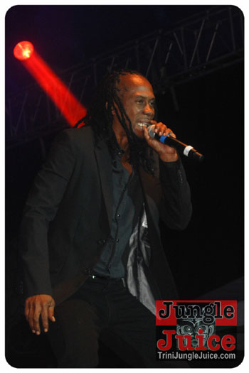 black_rave_svg_2013-020