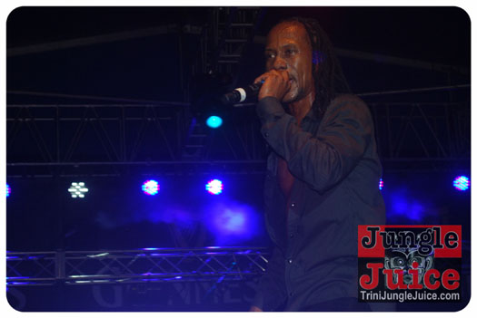 black_rave_svg_2013-022