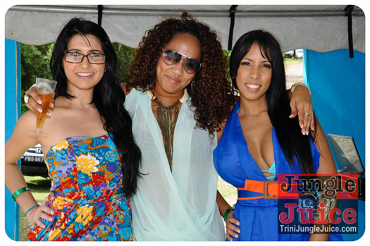 am_premium_may_2013-005